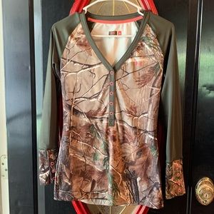 Under Armour Real Tree Cold Gear Camouflage Long Sleeve Top